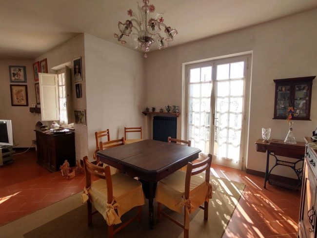 villa indipendente in vendita a Pietrasanta