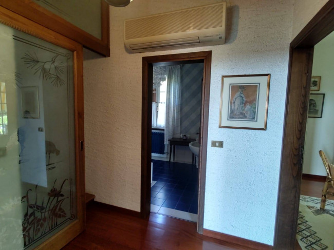 villa indipendente in vendita a Pietrasanta