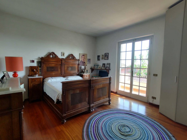 villa indipendente in vendita a Pietrasanta