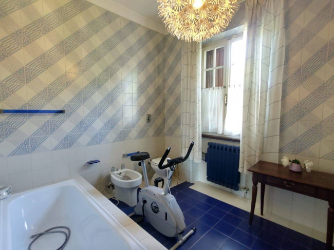 villa indipendente in vendita a Pietrasanta