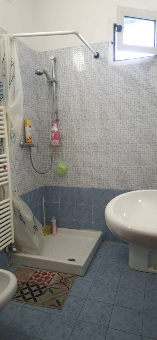 villa bifamiliare in vendita a Massa