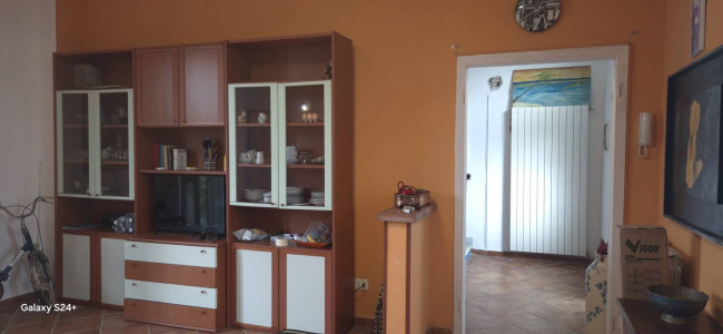 villa bifamiliare in vendita a Massa