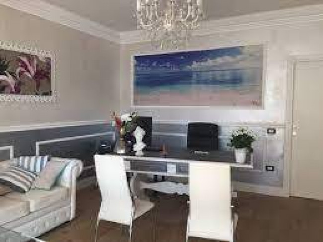 family house for sale in Pietrasanta