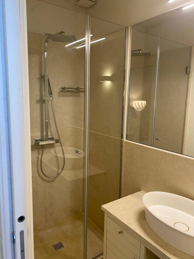 Villa single for rent in Forte dei Marmi