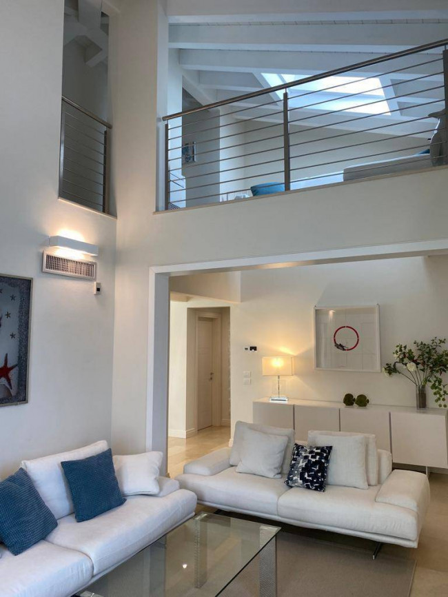 Villa single for rent in Forte dei Marmi