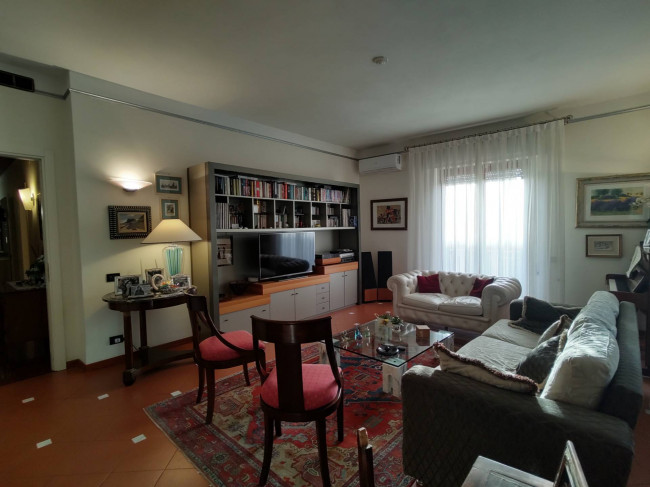 house detached for sale in Massa