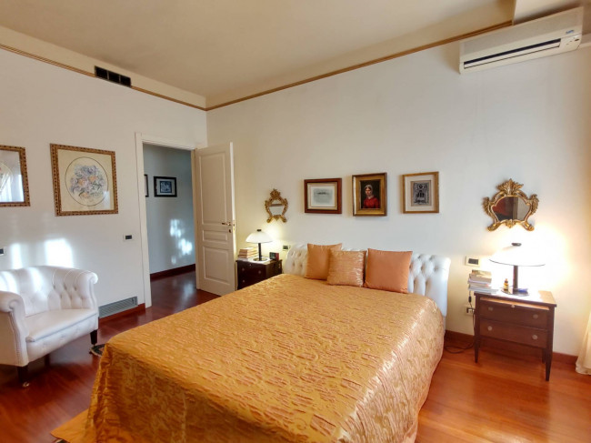 house detached for sale in Massa