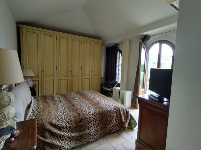 villa bifamiliare in vendita a Montignoso