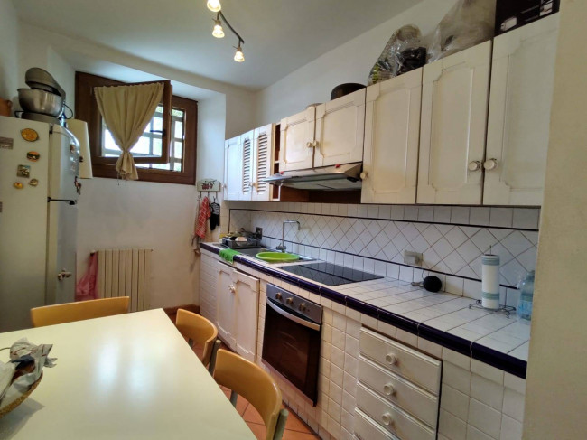 villa bifamiliare in vendita a Montignoso