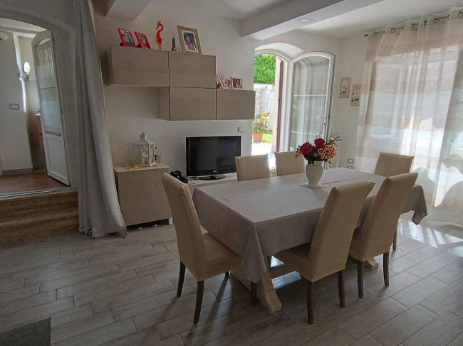 Appartamento in Villa in vendita a Seravezza