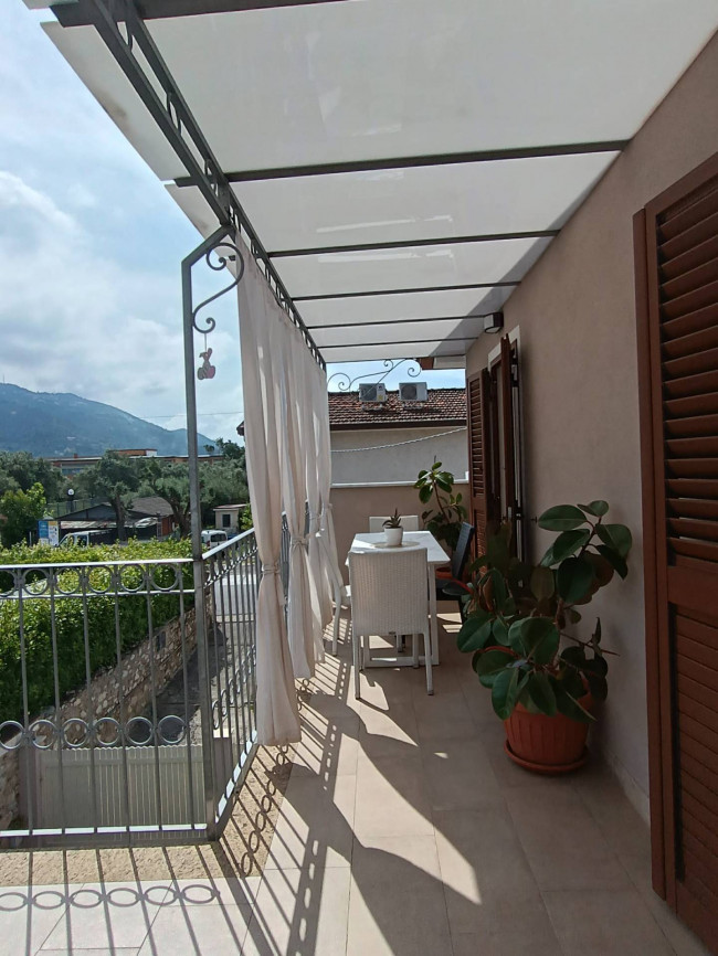 Appartamento in Villa in vendita a Seravezza