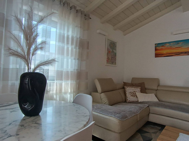 Appartamento in Villa in vendita a Seravezza