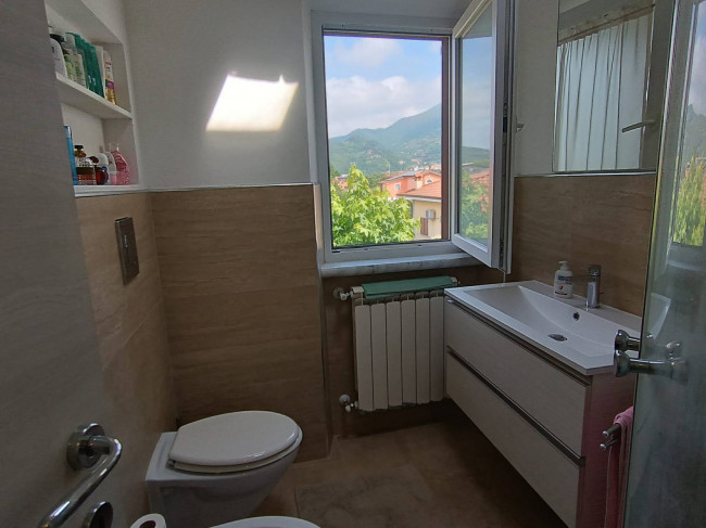 Appartamento in Villa in vendita a Seravezza