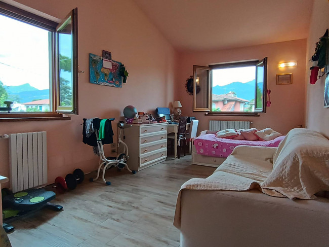 villa bifamiliare in vendita a Forte dei Marmi