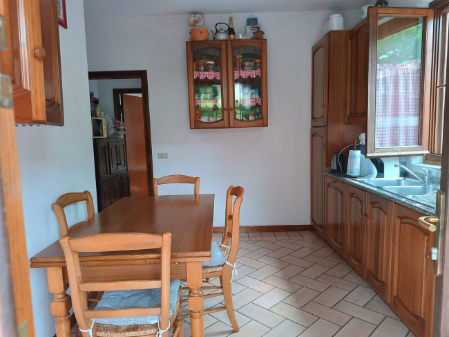 villa bifamiliare in vendita a Forte dei Marmi