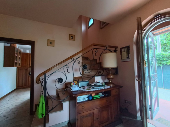 villa bifamiliare in vendita a Forte dei Marmi