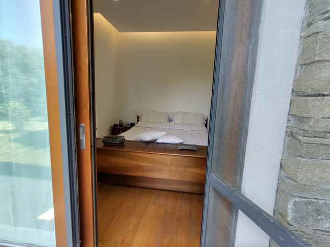 villa indipendente in vendita a Montignoso