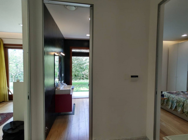 villa indipendente in vendita a Montignoso