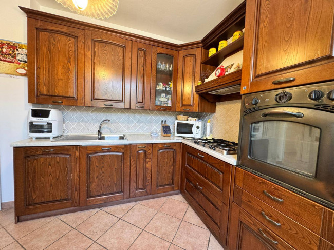 casa indipendente in vendita a Seravezza