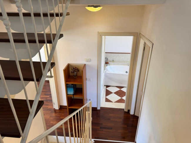 casa indipendente in vendita a Seravezza