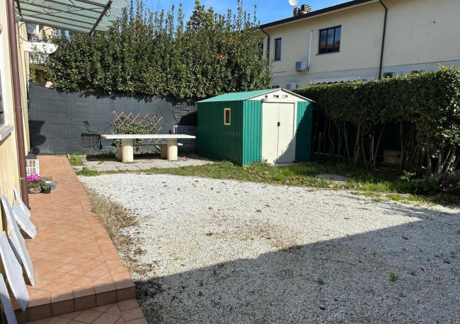 villa bifamiliare in vendita a Pietrasanta