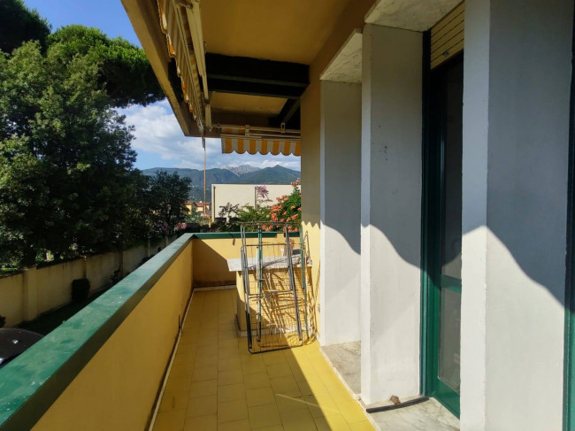 appartamento in vendita a Montignoso