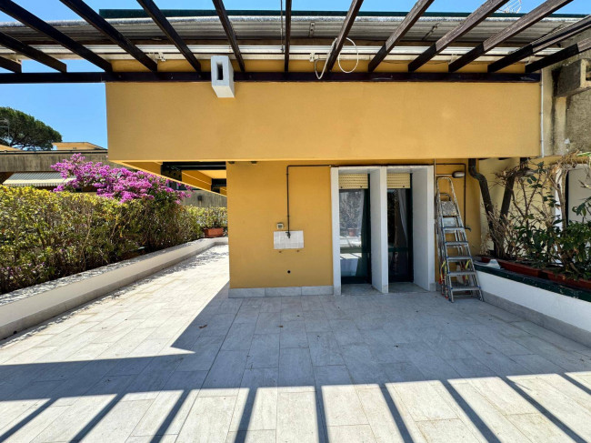 Villa quadrifamiliare in vendita a Montignoso