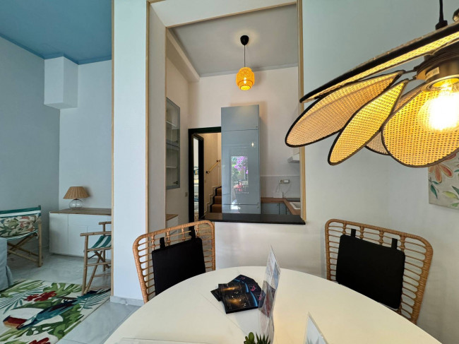 Villa quadrifamiliare in vendita a Montignoso