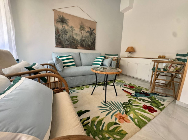 Villa quadrifamiliare in vendita a Montignoso