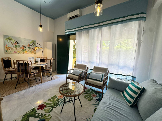 Villa quadrifamiliare in vendita a Montignoso