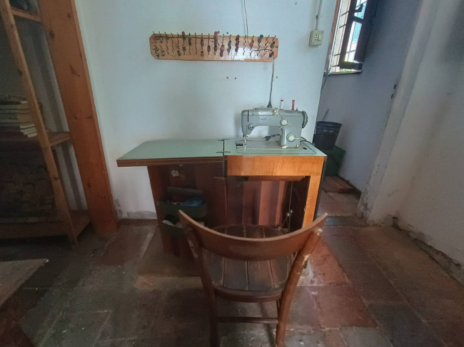 PALAZZINA in vendita a Camaiore