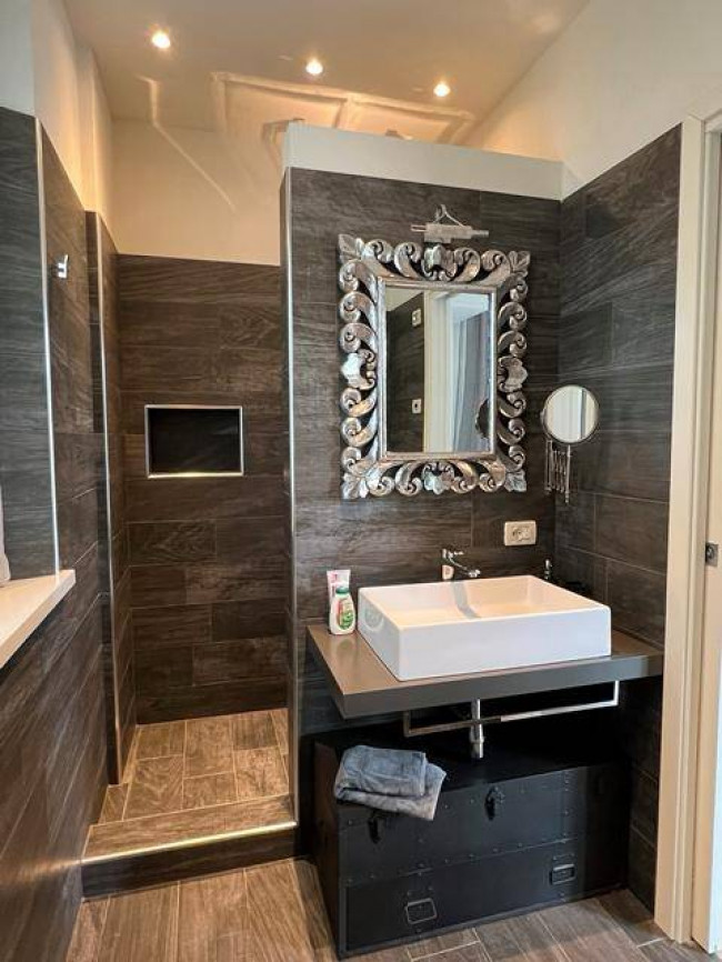 Villa single for rent in Forte dei Marmi