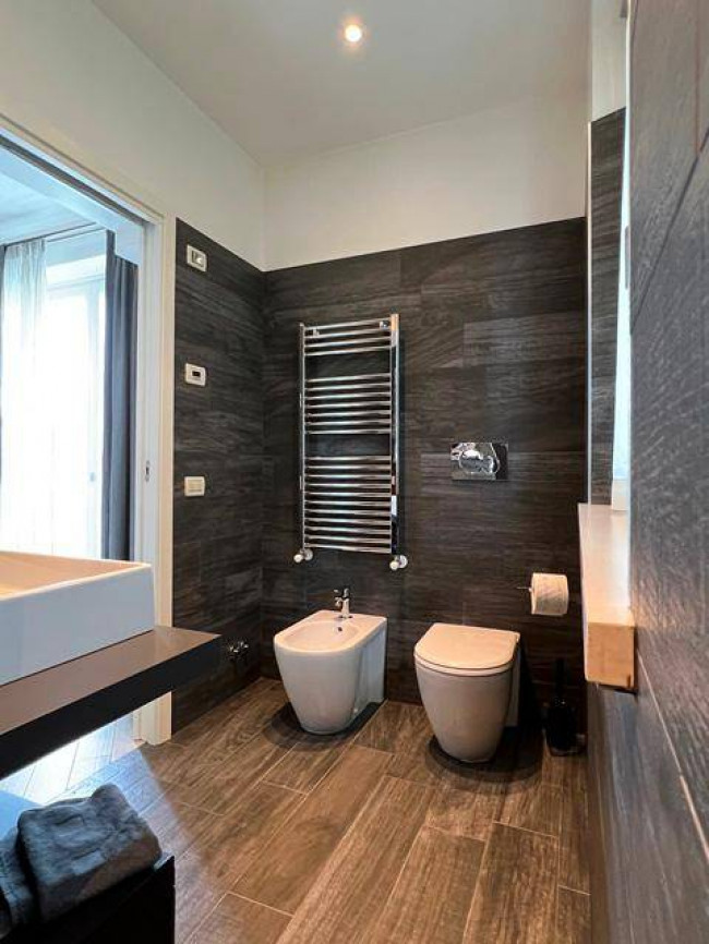 Villa single for rent in Forte dei Marmi