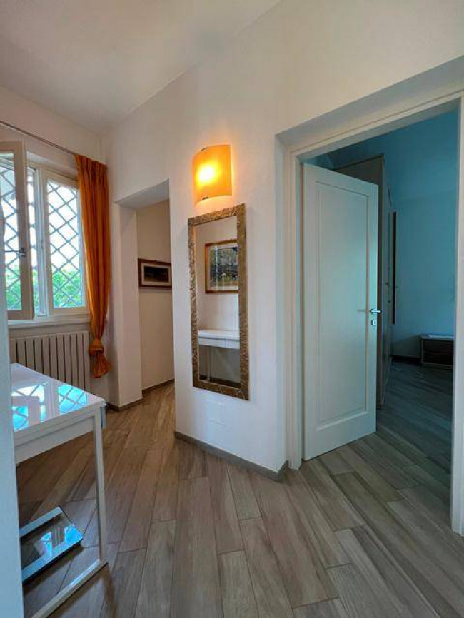 Villa single for rent in Forte dei Marmi