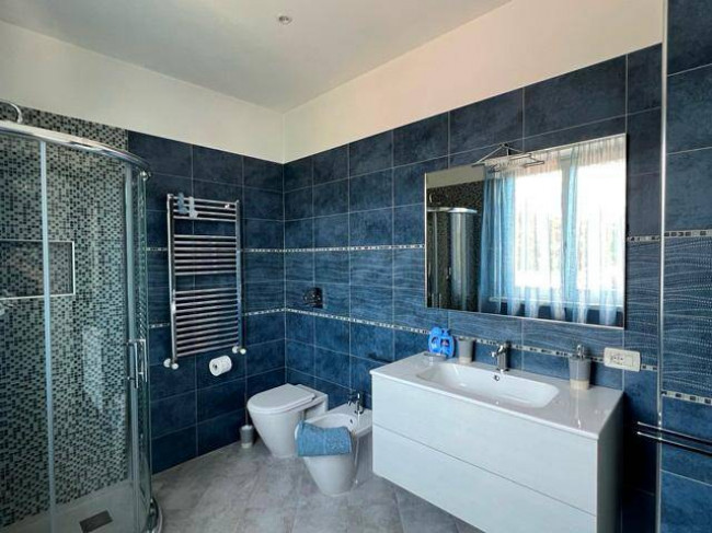 Villa single for rent in Forte dei Marmi