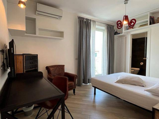 Villa single for rent in Forte dei Marmi