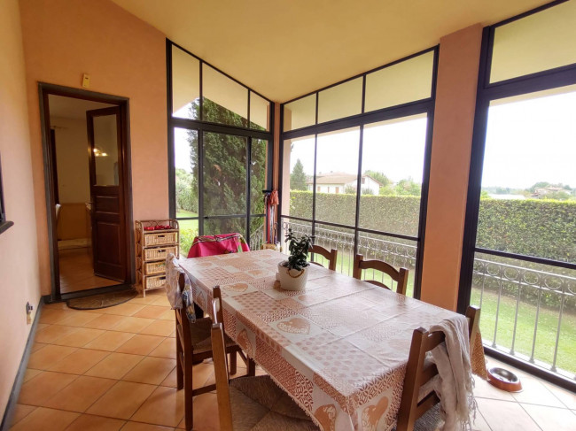 villa indipendente in vendita a Montignoso