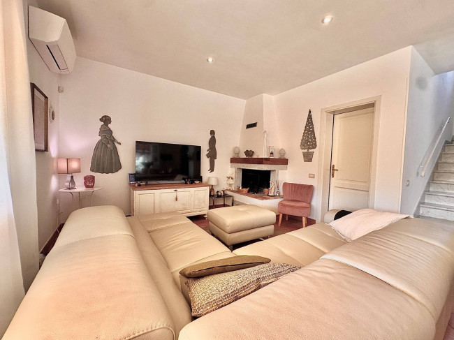 Villa in vendita a Seravezza