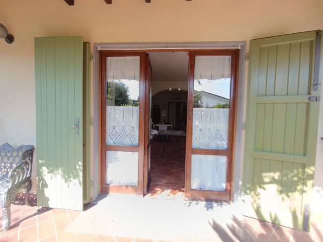 Villa in vendita a Montignoso