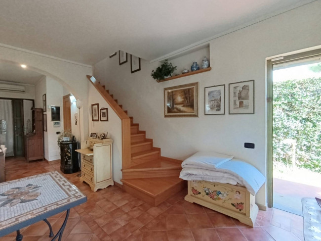 Villa in vendita a Montignoso