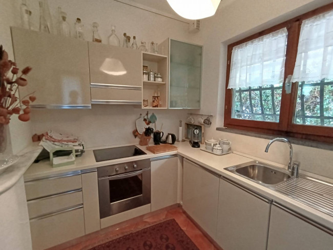 Villa in vendita a Montignoso