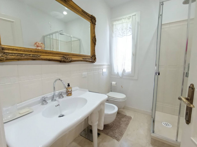 casa indipendente in vendita a Forte dei Marmi