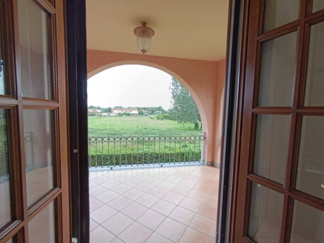 villa indipendente in vendita a Montignoso