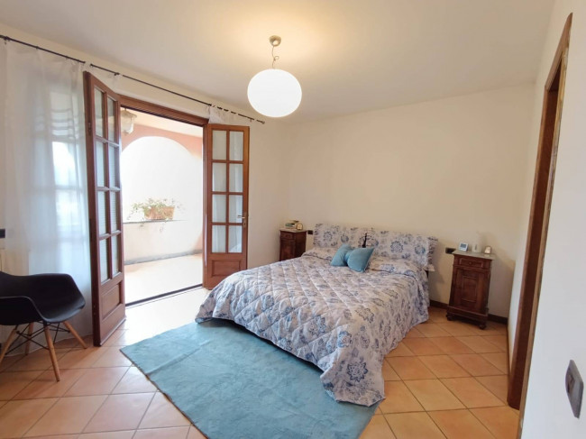 villa indipendente in vendita a Montignoso