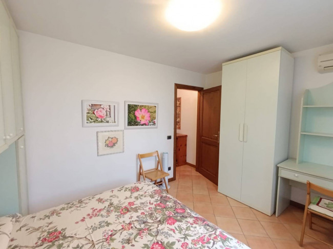 villa indipendente in vendita a Montignoso