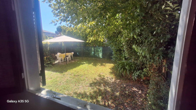 Villa semindipendente in vendita a Forte dei Marmi