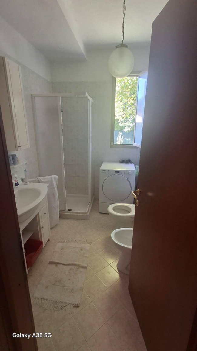 Villa semindipendente in vendita a Forte dei Marmi