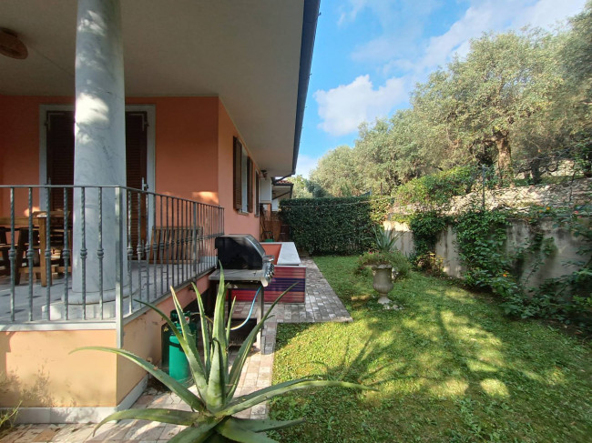 Villette a schiera in vendita a Seravezza