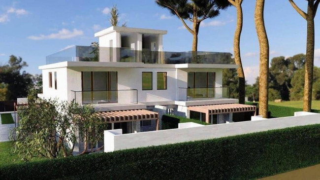 family house for sale in Camaiore