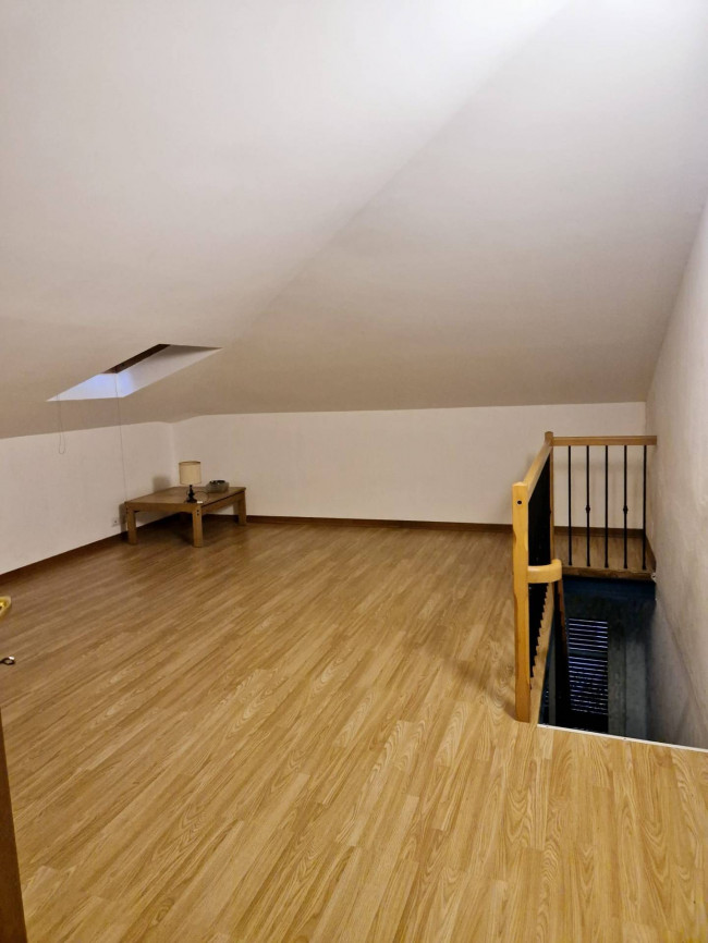 villa indipendente in vendita a Carrara